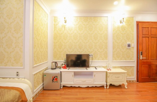 Hai Phong Hotel | Pho Xanh superior room