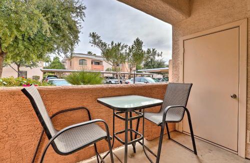Maryvale House | Phoenix Group Getaway, 3 Mi to State Farm Stadium!