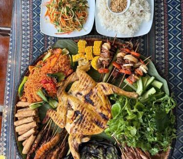 Phong Nha House | Phong Nha Ecolodge Homestay & Tours - Mountain View