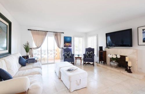 La Joya Apartment | Playa Blanca Condo