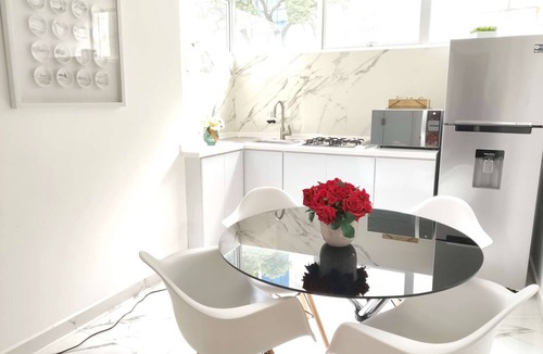 Los Morales Condo | Polanco Close to Shopping Malls 1BR 1BT