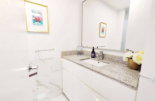 Miguel Hidalgo Condo | Polanco Museums & Shopping - 4BR y 3.5 BT