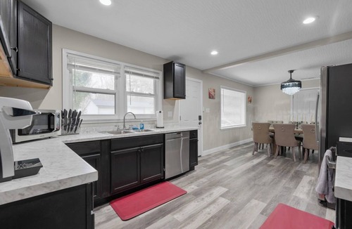 Galena House | Pool Table Fire Pit Bar King Sleeps 22