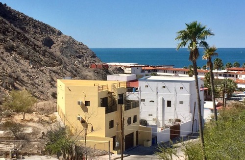 El Puerto House | Premier Host in Old Port near Malecon - 3 Bedroom Home with Ocean View & Garage