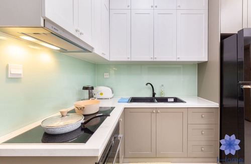 Phu Nhuan Apartment | Premium Luxury 2Brs Apt, Free Gym and Pool