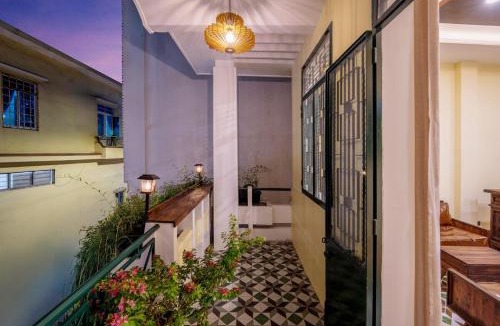 An Hai Đong Villa | Private 4BR Villa with Sauna, Pool Table, only 5 minutes to My Khe Beach with Sauna, Pool Table