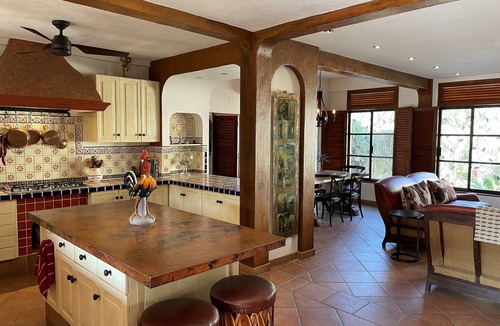 Bucerias House | PRIVATE HOUSE LOCATED IN THE POPULAR GOLDEN ZONE WITHIN 2 BLOCKS OF THE BEACH