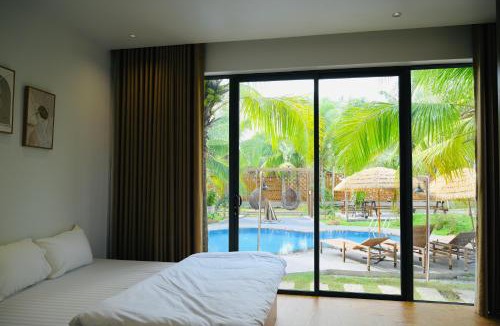 Binh Phu House | Private Pool & Garden Chill Villa with BBQ Area