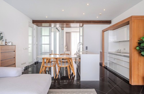Na Chom Thian Apartment | Private Sunset Beach - Ocean View 1 Bedroom