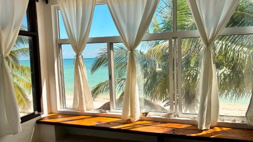 El Placer House | Pronoia Casa de Playa