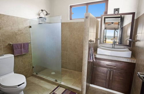 Salina Cruz Hotel | Punta Conejo Resort