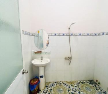 Tan Phu Hotel | Quốc Hưng