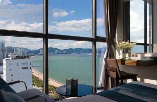 Tran Phu Beach Hotel | Queen Ann Nha Trang