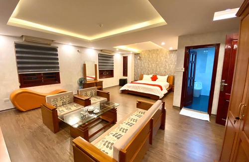 Dich Vong Hau Hotel | Queen's Hotel