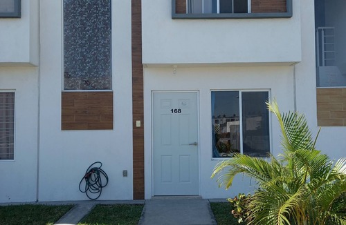 Veracruz House | Quiet house in gated community with A/C and Pool