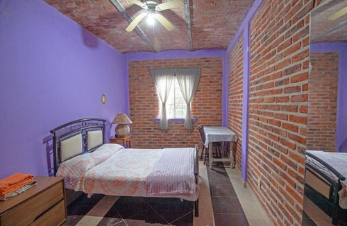 Chantepec House | Rancho alegre