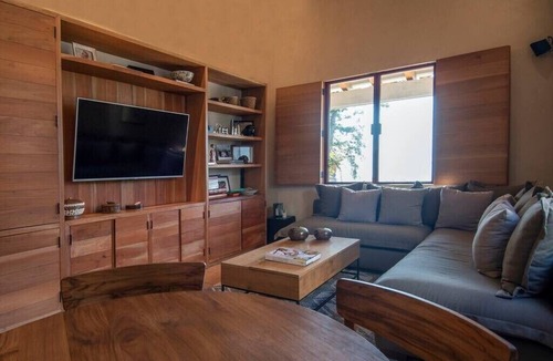 Naolinco House | Rancho El Salto: With Waterfall View in Veracruz