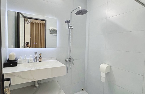 Ha Giang Hostel | RAW Hostel - Tour & Motorbikes Rental