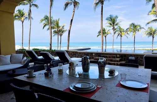 Acapulco Apartment | Real Beachfront paradise apartment