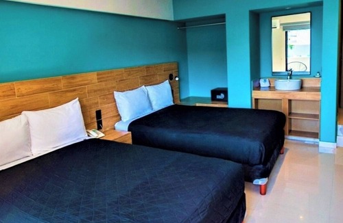 Zona Dorada Hotel | Relaxing Mazatlán Getaway: Beach Days, Local Culture & Great Eats l 3 Rooms