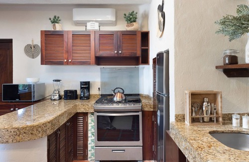 Amapas House | Rent Whole Floor at Luxury Resort: 1st Floor Suites w/Pool and Garden Access