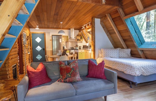 Baring Cabin | River Runs Through this secluded A-Frame, hot tub