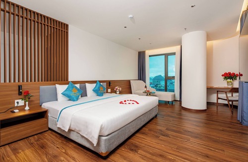 Ha Long House | River Way Hotel Ha Long