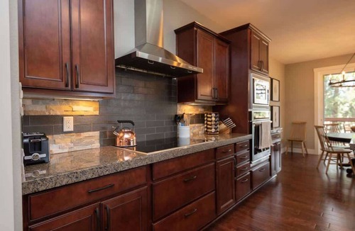 Southern Crossing House | Riverview Executive Retreat Farewell Bend