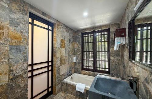 Dien Duong Hotel | RMH Le Belhamy Beach Resort