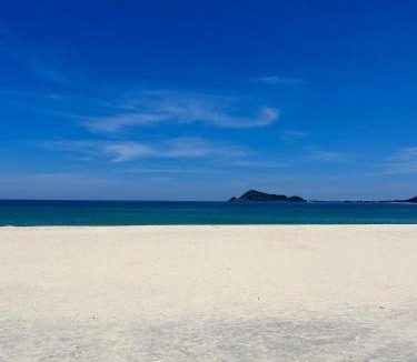 Song Cau Hotel | Robinson Beach Bungalow