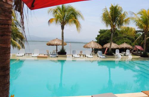 Pie de la Cuesta Hotel | Rojo Manglar Acapulco