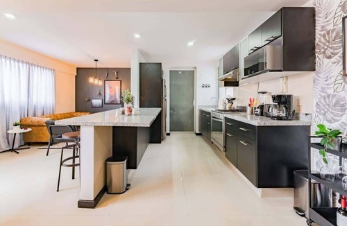 Roma Norte Apartment | Roma Norte Condo with City Views & Workspace