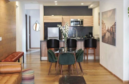 Colonia Roma Apartment | Roma Norte Luxury 3BR w/Pool and Gym