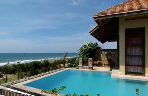 Phu Hai Beach Resort | Romana Resort & Spa