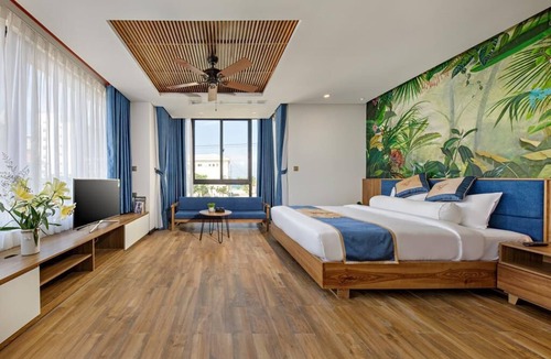 Son Tra Hotel | Romantic room near My Khe beach