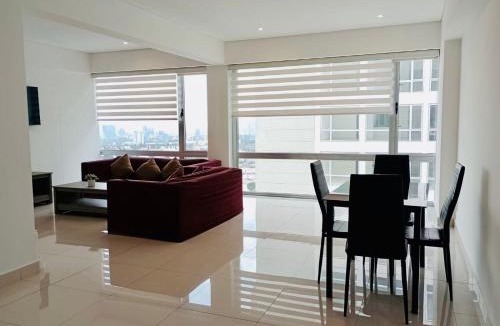 Alvaro Obregon Apartment | Romulo OFarril 2parking-3BR-2BA