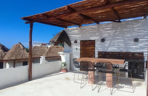 Isla Holbox Apartment | Rooftop Penthouse, Sea Views, Private Roof, PH