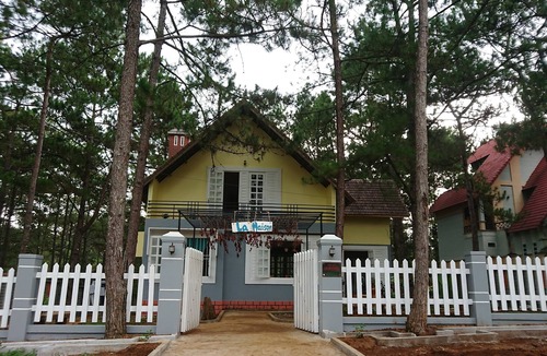 Kon Plong House | Room 2 - La Maison Homestay Mang Den