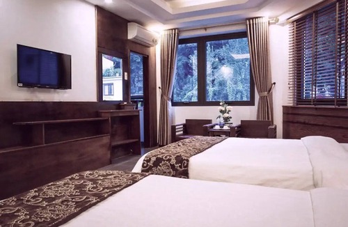 Sa Pa Apartment | Room 6: Rose - Greenland Sa Pa Hotel by DLMHnn