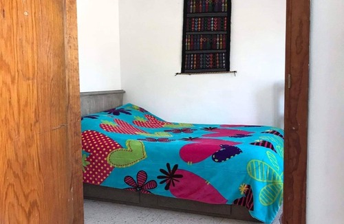 Gustavo A. Madero Bed & Breakfast | Room near CdMx Airport, customs, UNAM Aragon dental clinic
