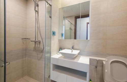 Ba Dinh Apartment | Royal Serviced apartment Vinhomes Metropolis