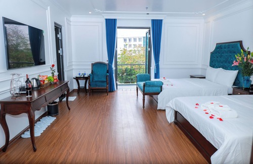 Gia Lam Hotel | Royal Trau Quy Boutique Hotel