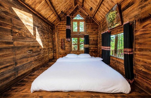 Kon Plong Hotel | Sóc House Măng Đen