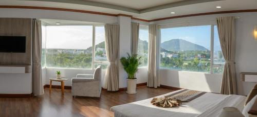 Phan Rang - Thap Cham Resort | Saigon - Ninh Chu Hotel & Resort
