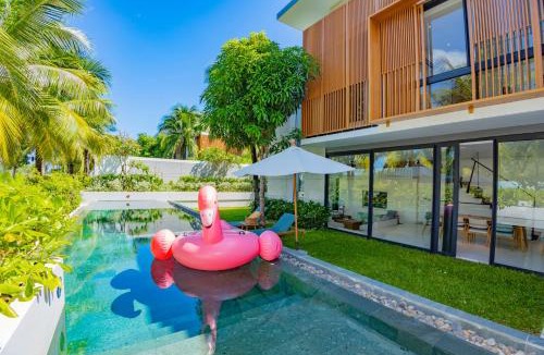 Long Beach Resort | Sailing Pool Villas & Resort Phu Quoc