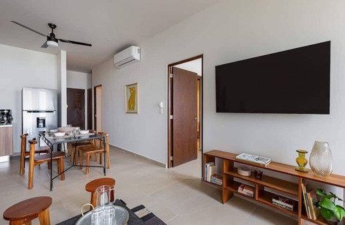 Downtown Cancun Apartment | San Fran 502 | Lagoon-View 1BR, Pool & Gym