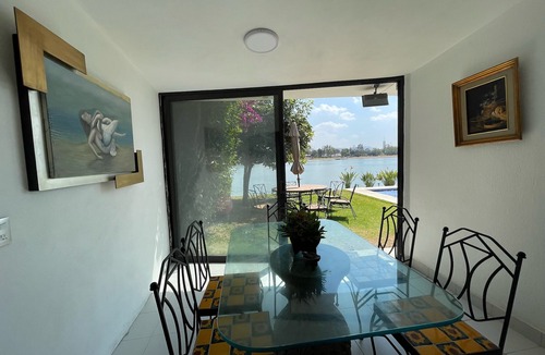 San Juan del Rio House | San Gil Golf Club, Beautiful Lake House, pool, kayaks, bicycles