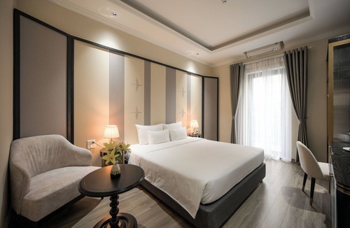 Trung Hoa Nhan Chinh Hotel | San Quatorze Hanoi Hotel