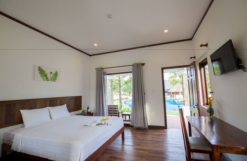 Ba Keo Hotel | Santa Garden Resort