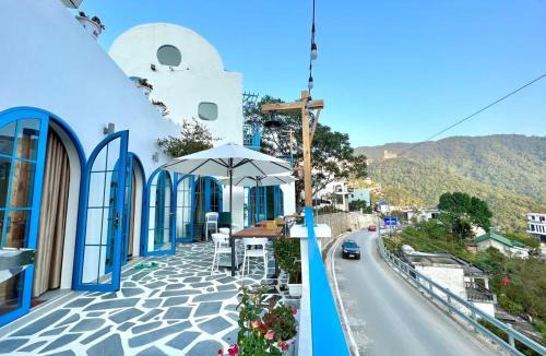 Tam Dao Villa | Santorini Villa Tam Dao - Venuestay